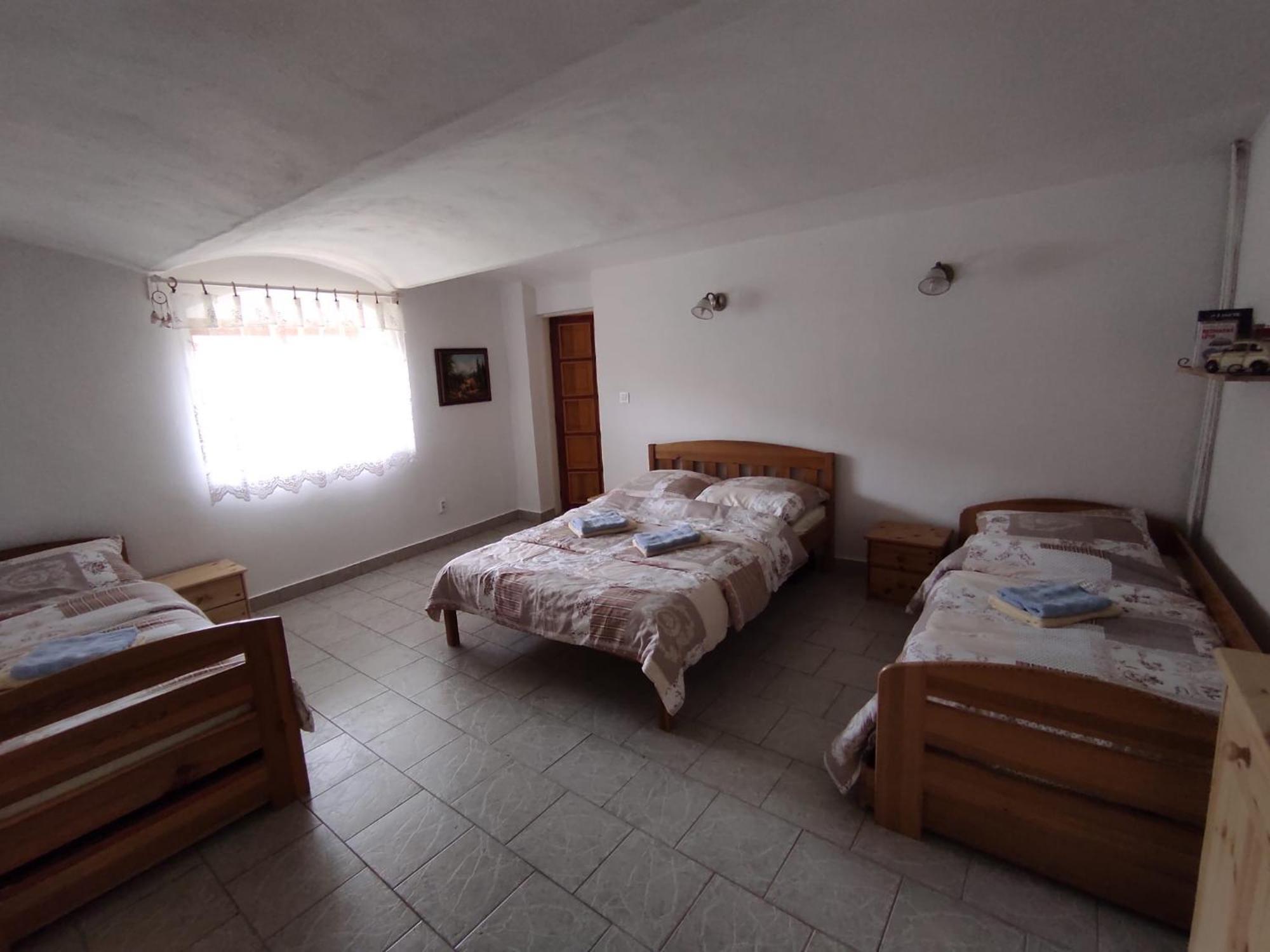 Apartmán Statek Tomandlov Driten Exteriér fotografie